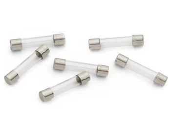 فیوز با بدنه شیشه‌ای